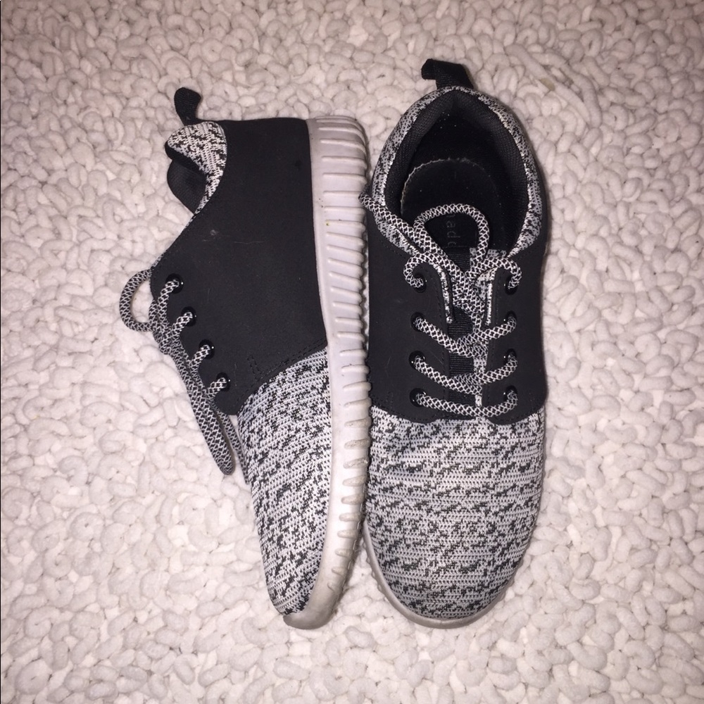 Black and White Tennis Shoes